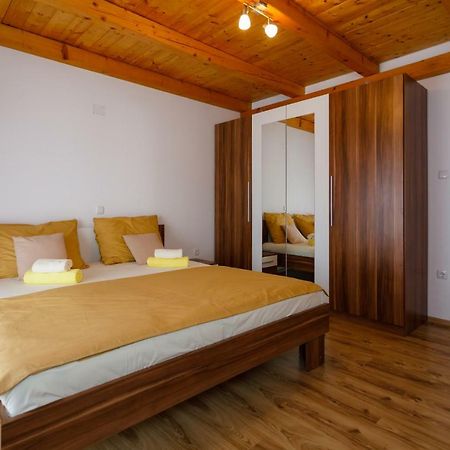 מאלינסקה Apartment Aleksandra מראה חיצוני תמונה